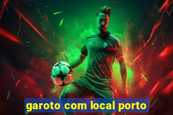 garoto com local porto